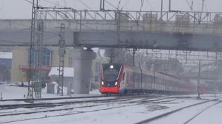 Электропоезд ЭГ2ТВ-008 Иволга сообщением Нахабино - Подольск