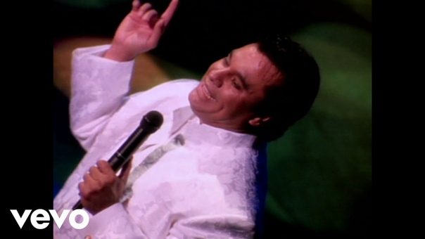 Juan Gabriel Asi