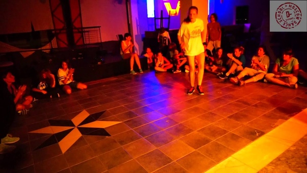 D STANCE SUMMER DANCE CAMP HOUSE BATTLE 1, 8Саша(win) vs