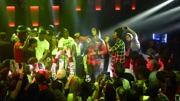 Les Twins Le Mirano 09, 10, 2015 ,