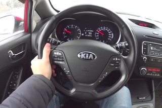 2013 Kia Cerato 1.6 - За рулем