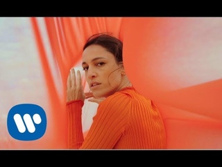 CARMINHO - O Menino e a Cidade Official Music Video