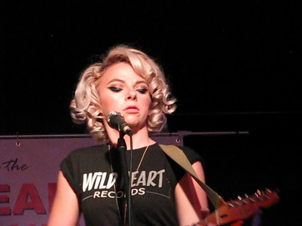 Samantha Fish Opening Song At The 2019 New Orleans Cigar Box Guitar
