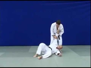 (Хидза-гурума) Hiza guruma - Подсечка в колено под отставленную ногу