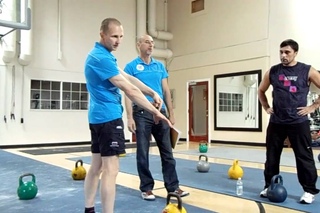 Frisco Kettlebells | Sergey Rudnev | Propper grip and swing technique