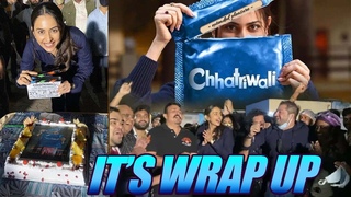 Chhatriwali Movie Wrap Up | Rakul Preet Singh Celebrating On Set Warp Up Party | Chhatriwali Trailer