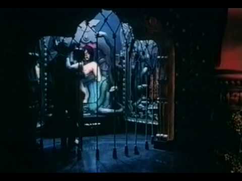 Обнаженное танго (Леонард Шрэдер,