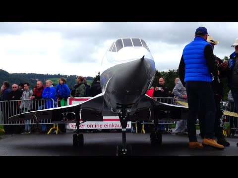 UNBELIEVABLE RC CONCORD 33 FEET 4 X TURBINE ENGINE RADIO CONTROLLED MODEL