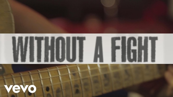Лирик видео: Brad Paisley ft. Demi Lovato Without A Fight HD