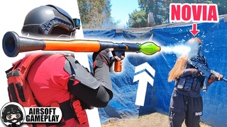 REVIENTO a mi NOVIA con una BAZOOKA RPG   Se ENOJA   Airsoft Gameplay
