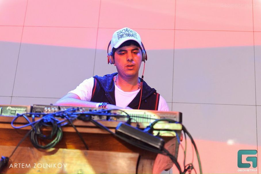 №62, Эмиль Рафаэли №62, Эмиль Рафаэли