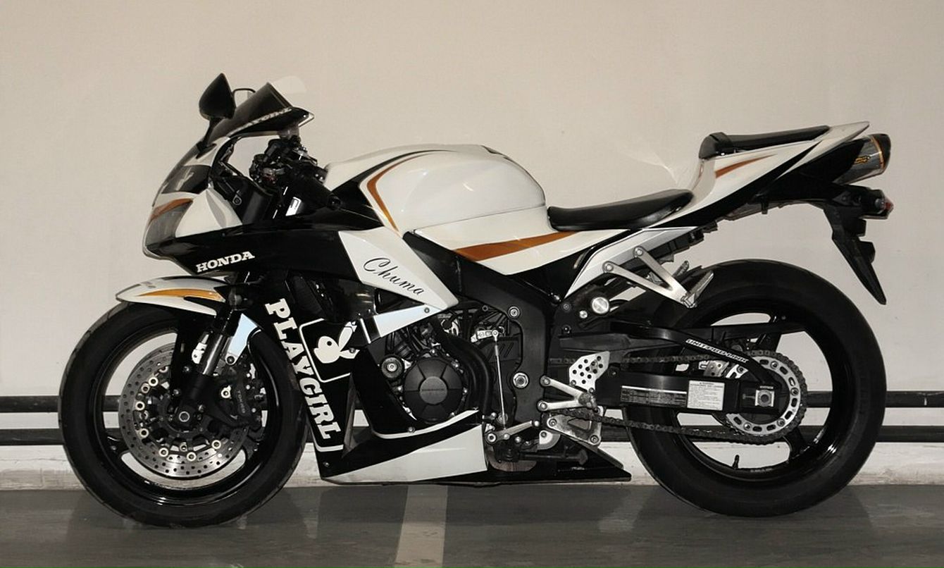 Энни Ник | Москва