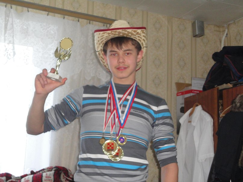 Максим Бурдаев STaTuS | Карабаново