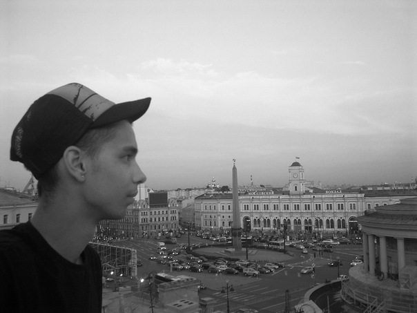 №8, Евгений Балакирев, 34 года, Санкт-Петербург №8, Евгений Балакирев, 34 года, Санкт-Петербург