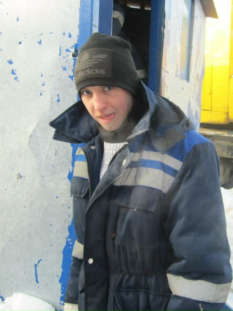 №37, Макс Рыльский, Никополь №37, Макс Рыльский, Никополь