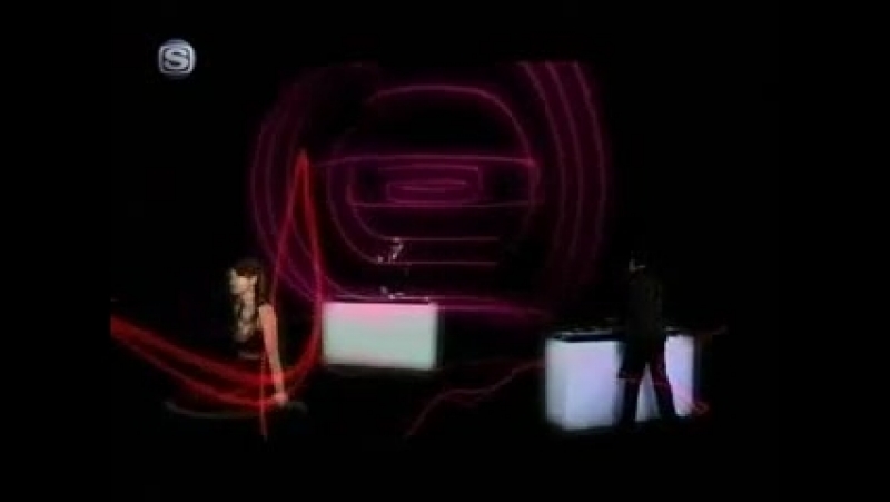 M flo Ft Bonnie Pink Love