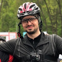 Владимир Комаров