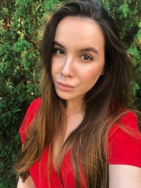 Катя Любимова