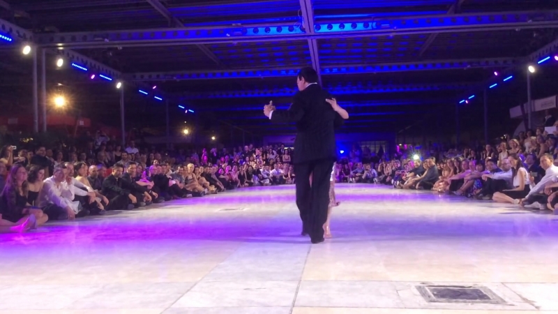MIGUEL ANGEL ZOTTO Y DIANA GUSPERO MILONGA TANGO TORINO FESTIVAL