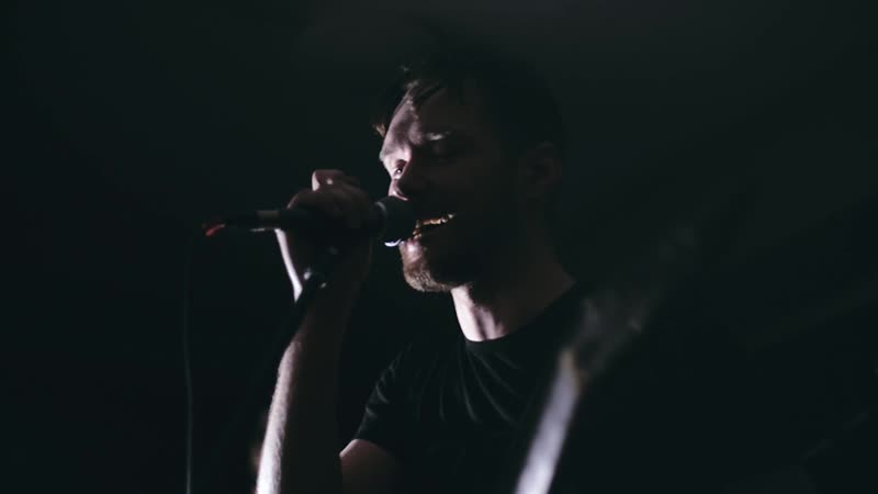 TR
