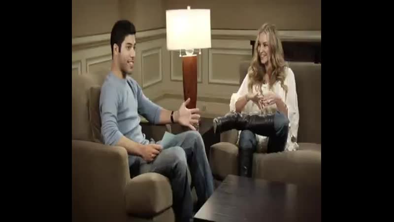 ABC Top 5 questions to Elizabeth Mitchell and Morris