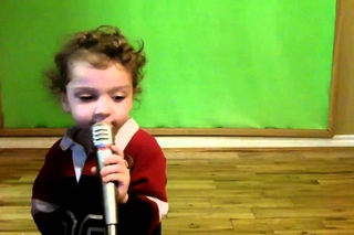 3 Year Old Singing U Smile(LITTLE BELIEBER)