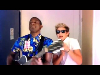Niall horan rapping with Labyrinth