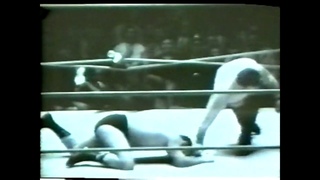 The Original Sheik vs Bobo Brazil 1950’s 1960’s Buffalo  professional wrestling wild action