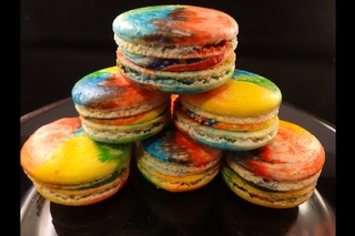 Rainbow French Macarons - with yoyomax12