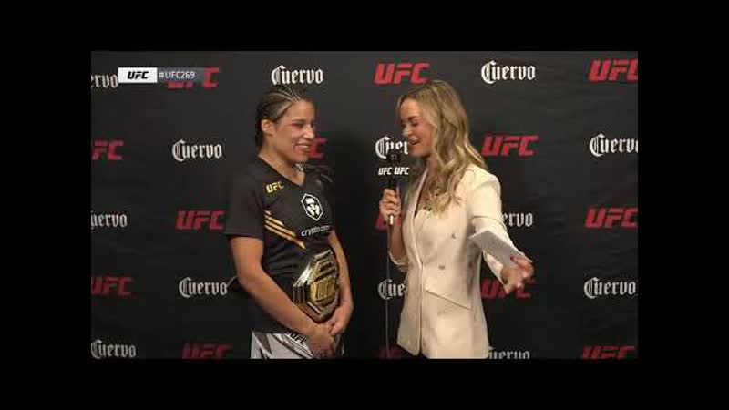 UFC 269 Quick Hits: Backstage With Julianna