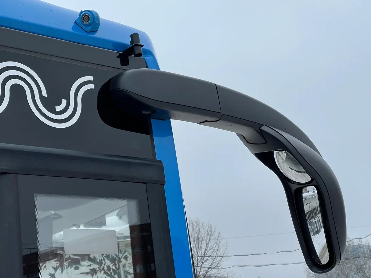 В МОСКВЕ ЗАКАНЧИВАЕТСЯ ТЕСТОВАЯ ЭКСПЛУАТАЦИЯ "ГАРМОШКИ" КАМАЗ-6299 Это картинка