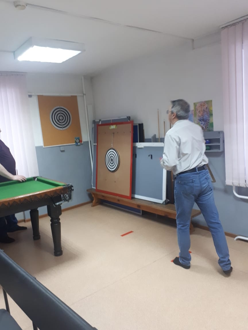 Клубы по месту жительства 23 декабря в клубе по месту жительства «Алмаз» прошел новогодний турнир по метанию дротиков