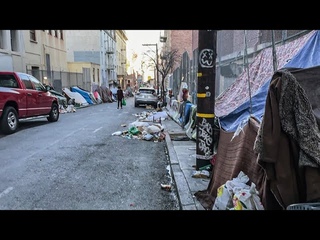 San Francisco Luxury Condo Overlooks City’s Worst Squalor