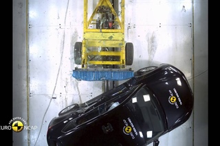 Euro NCAP Crash Test of Seat Ateca 2016