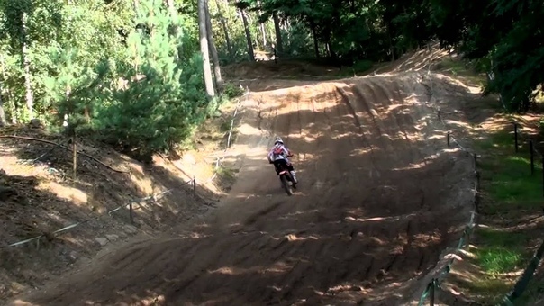 Deep sandpractice with Jeffrey Herlings, Antonio Cairoli and Jeremy van