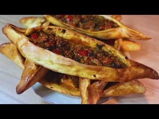 Блюдо для обеда или ужина.Пиде - Турецкая булочка с овощной и мясной начинкой - Pide