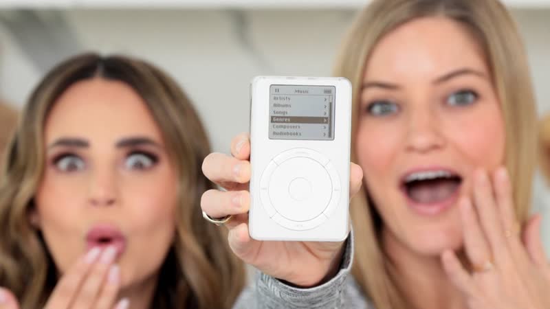 Reacting to the first i Pod