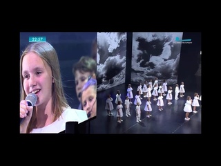 Выступление эстрадного хора Дети поют на концерте Будем жить